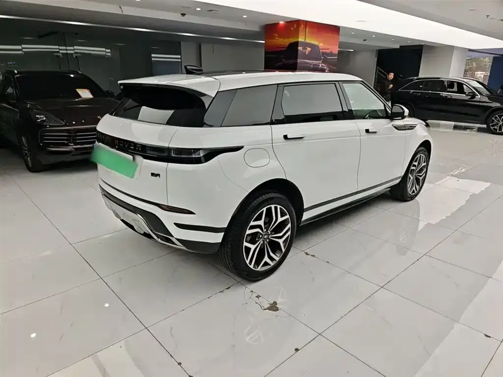 Land Rover Evoque — фото 7