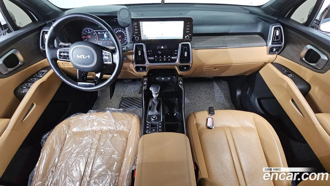 Kia Sorento — фото 7