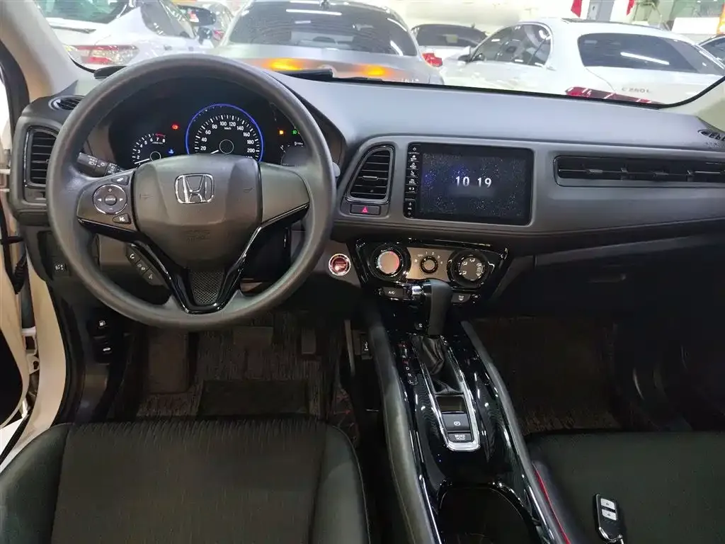 Honda Vezel 2022 из CN, фото 10