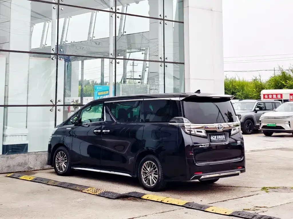 Toyota Vellfire 2021 из CN, фото 6