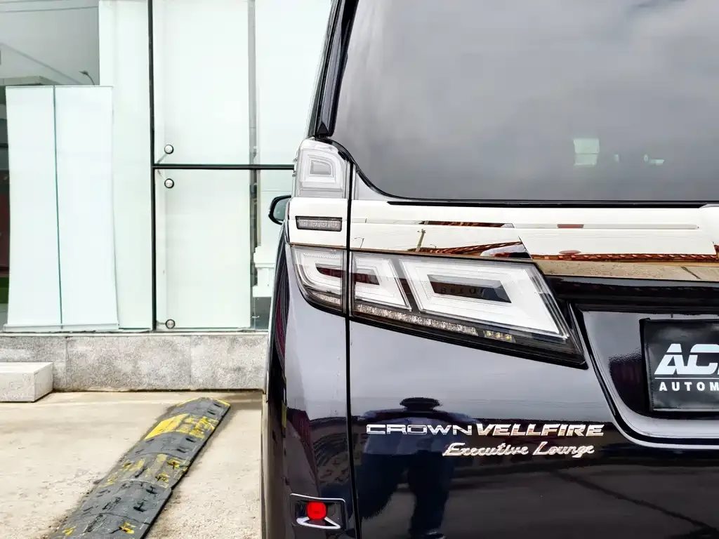 Toyota Vellfire 2021 из CN, фото 9