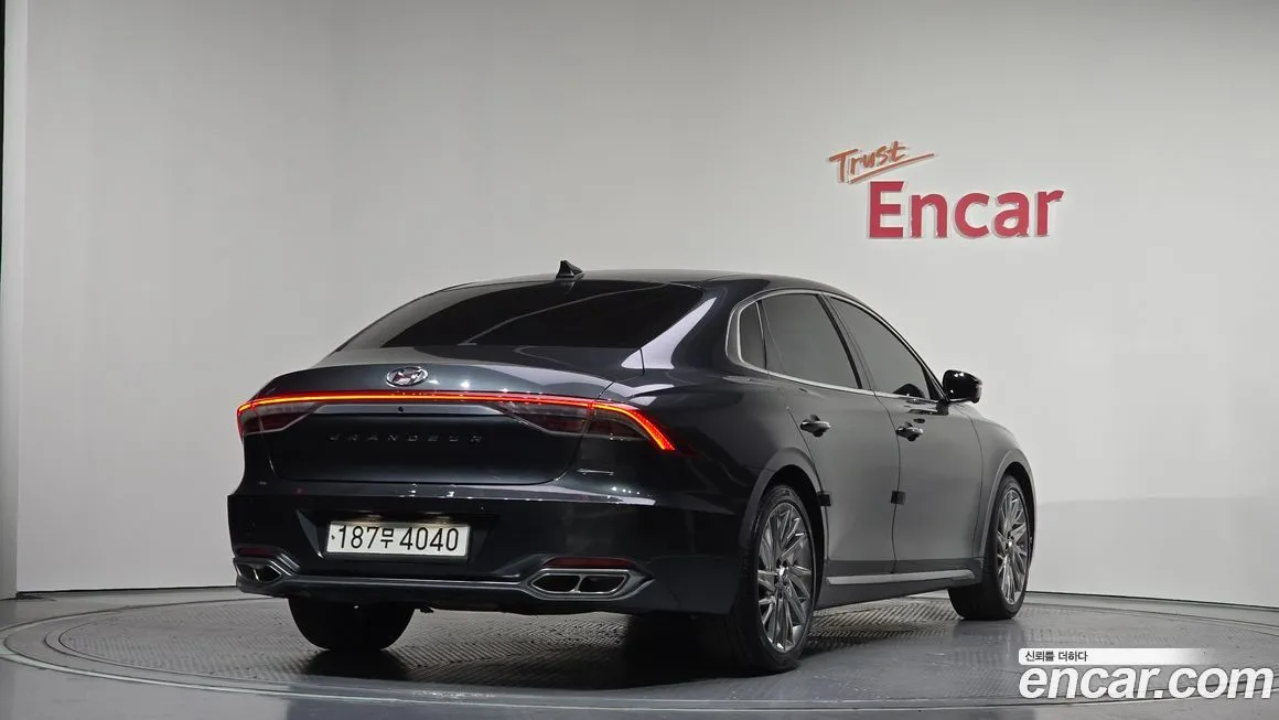 Hyundai Grandeur 2022 из KR, фото 2