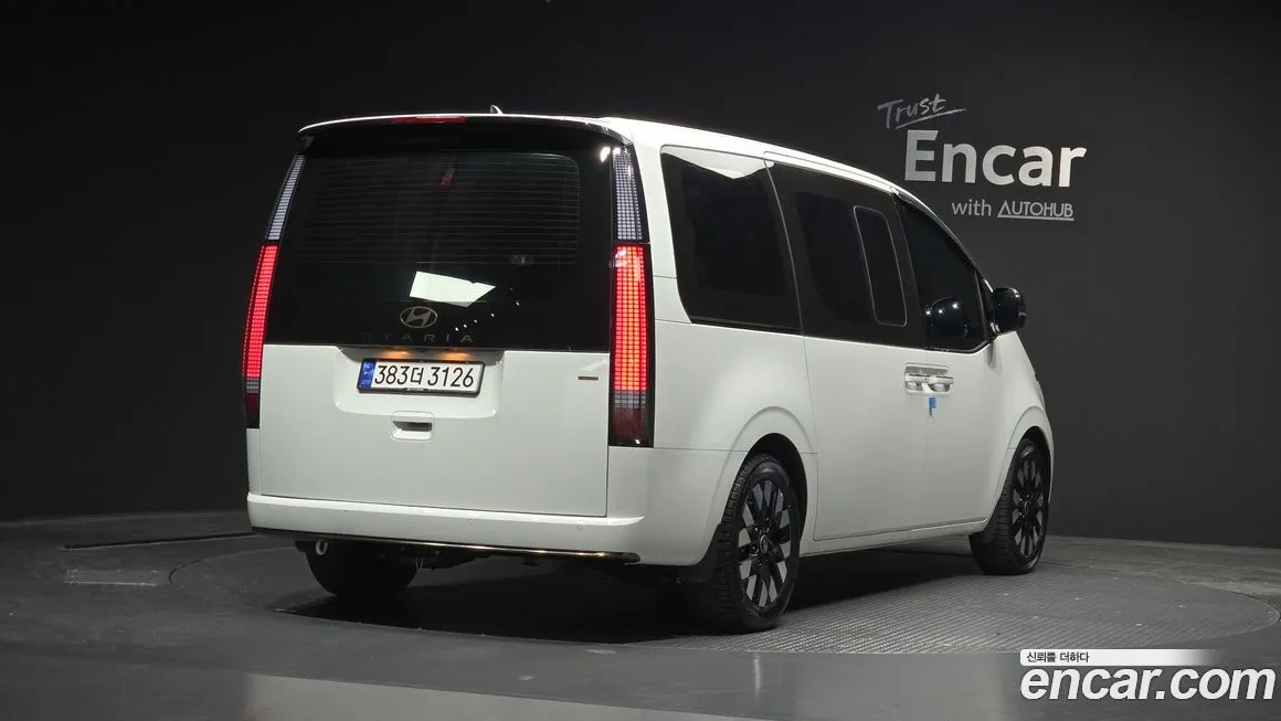 Hyundai Staria 2025 из KR, фото 2