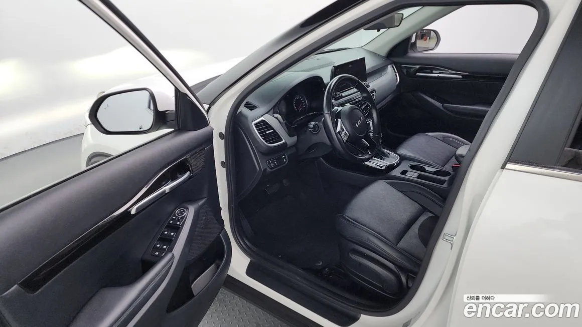 Kia Seltos 2023 из KR, фото 10