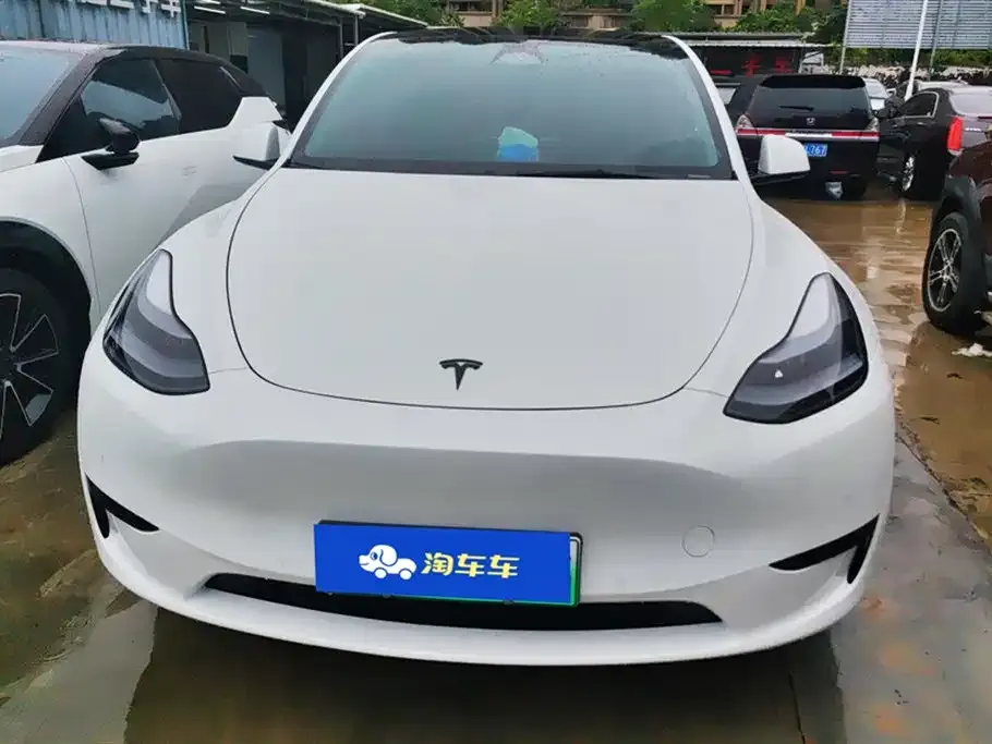 Tesla Model Y 2023 из CN, фото 2