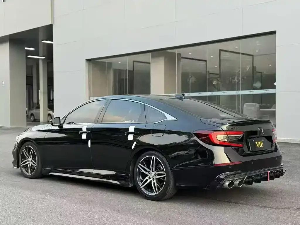Honda Accord 2022 из CN, фото 10