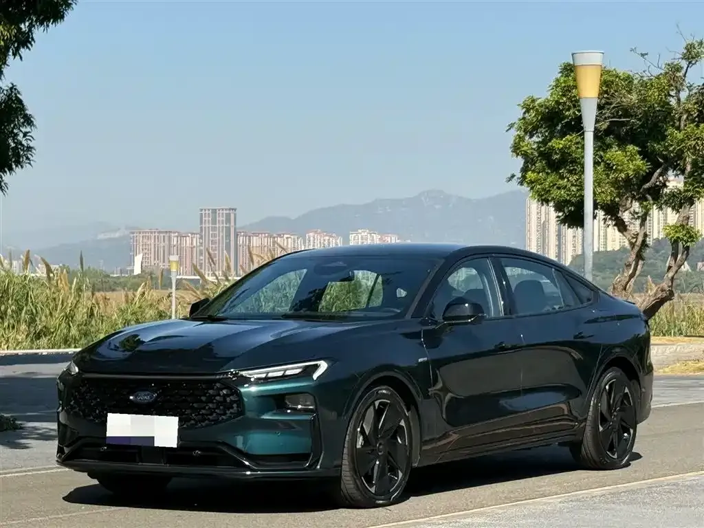 Ford Mondeo 2024 из CN, фото 1