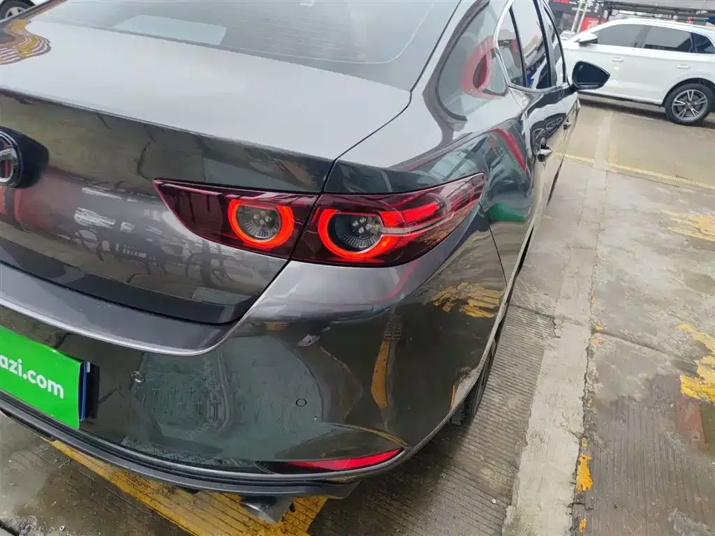 Mazda 3 Axela 2022 из CN, фото 8