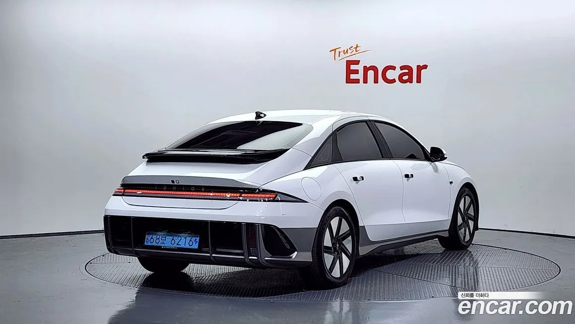 Hyundai Ioniq6 — фото 2