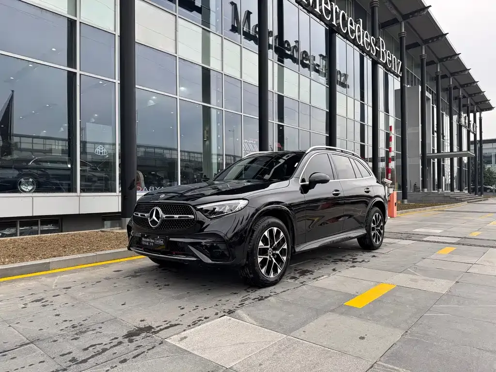 Mercedes-Benz GLC 2024 из CN, фото 1