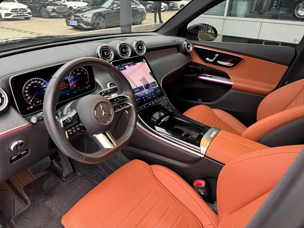 Mercedes-Benz GLC 2024 из CN, фото 6