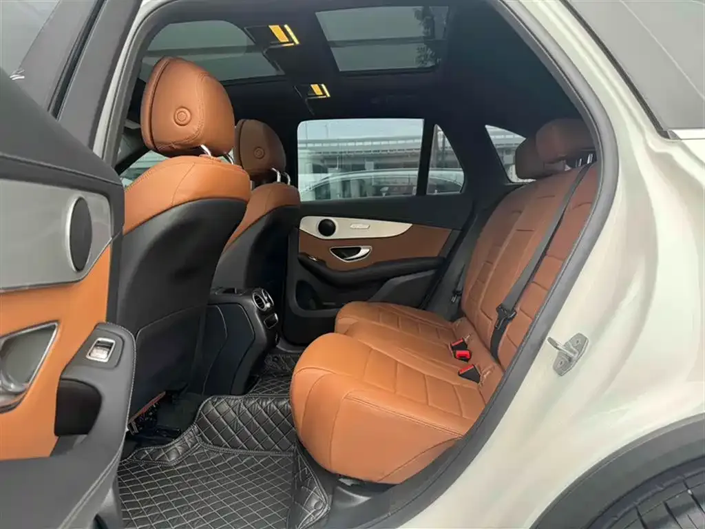 Mercedes-Benz GLC 2021 из CN, фото 4