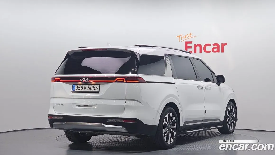 Kia Carnival 2023 из KR, фото 2