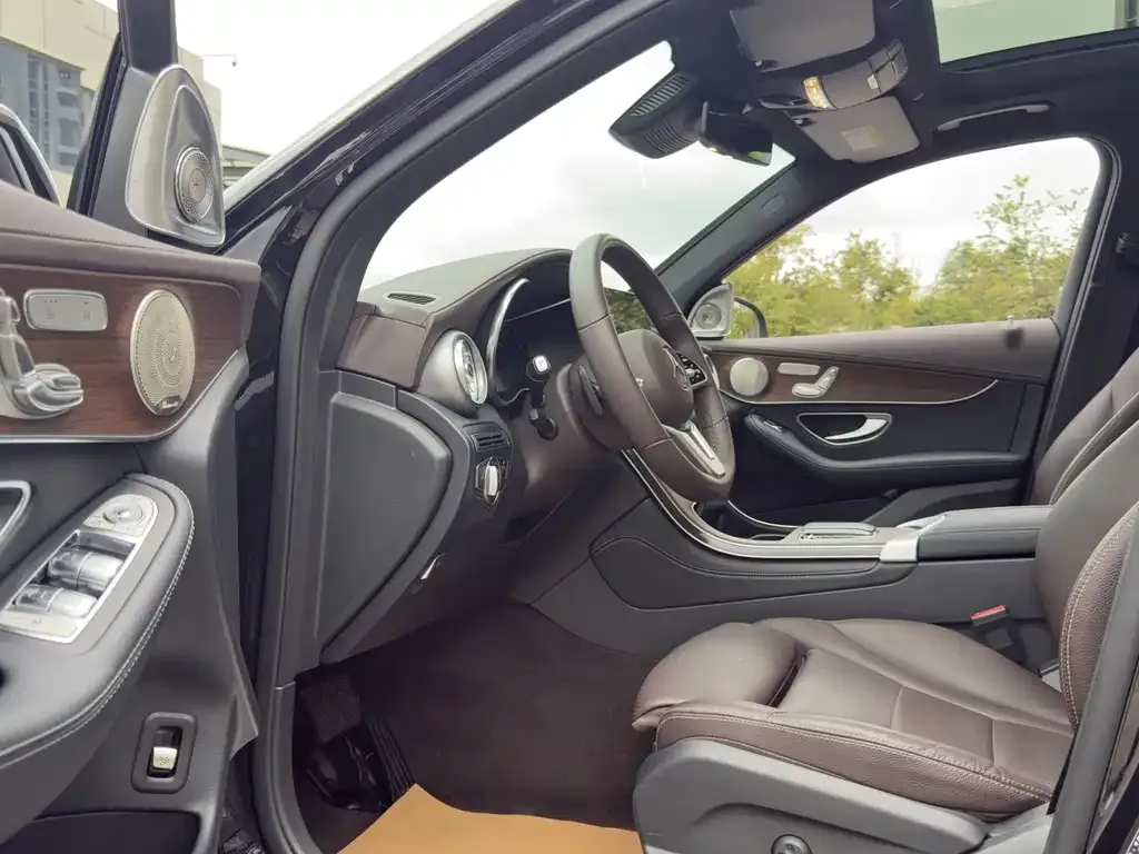 Mercedes-Benz GLC 2021 из CN, фото 4