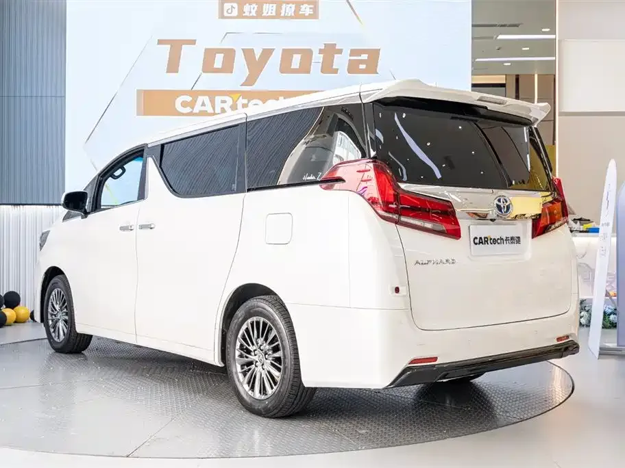 Toyota Alphard 2023 из CN, фото 4