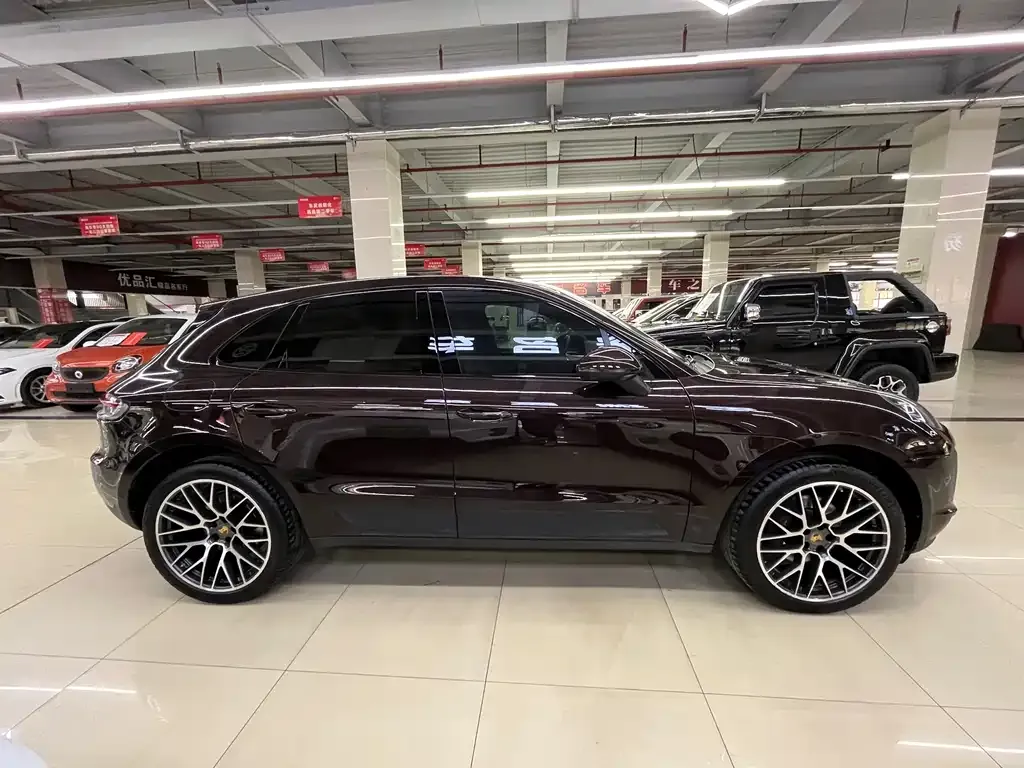 Porsche Macan 2021 из CN, фото 8