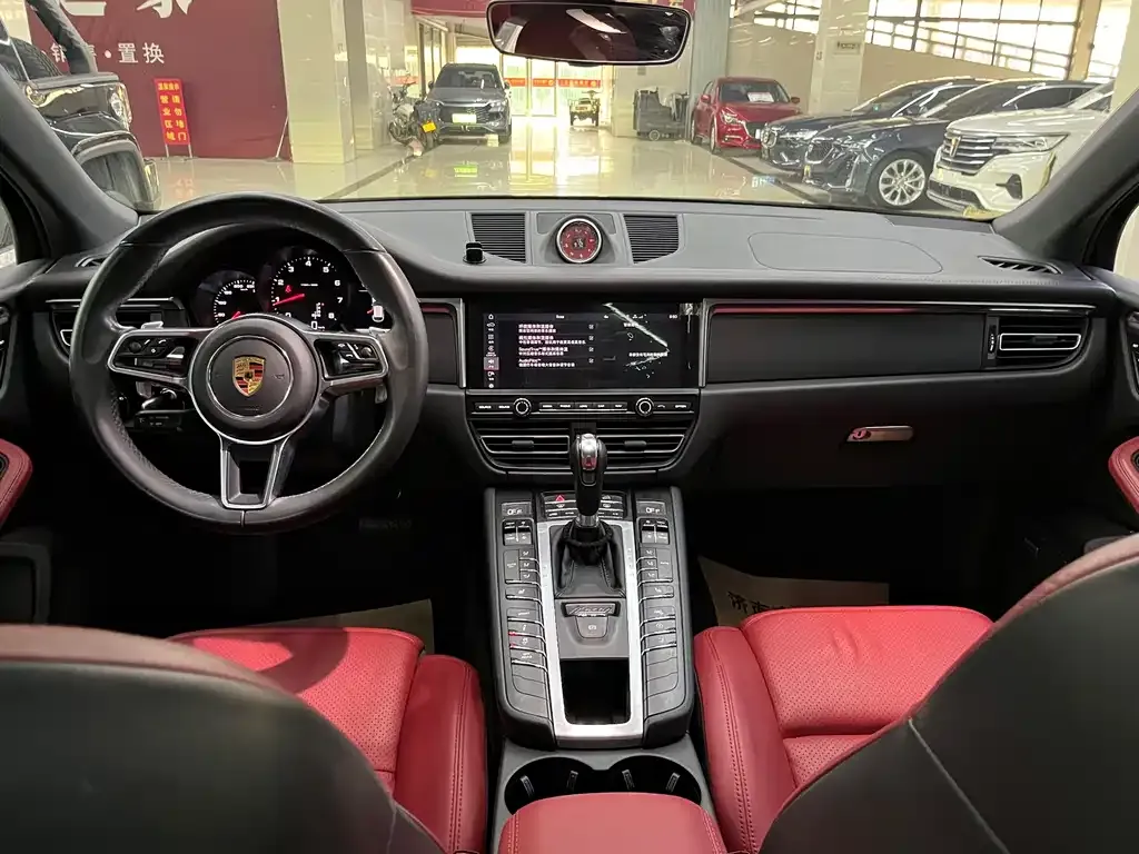 Porsche Macan 2021 из CN, фото 9