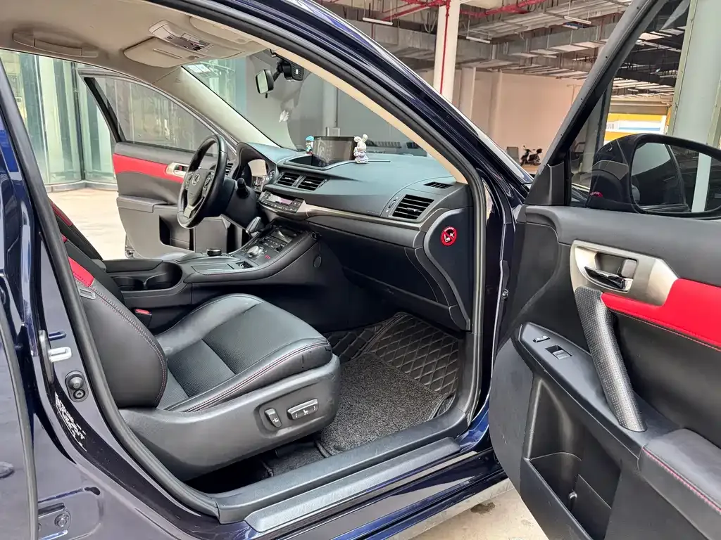 Lexus CT 2021 из CN, фото 5