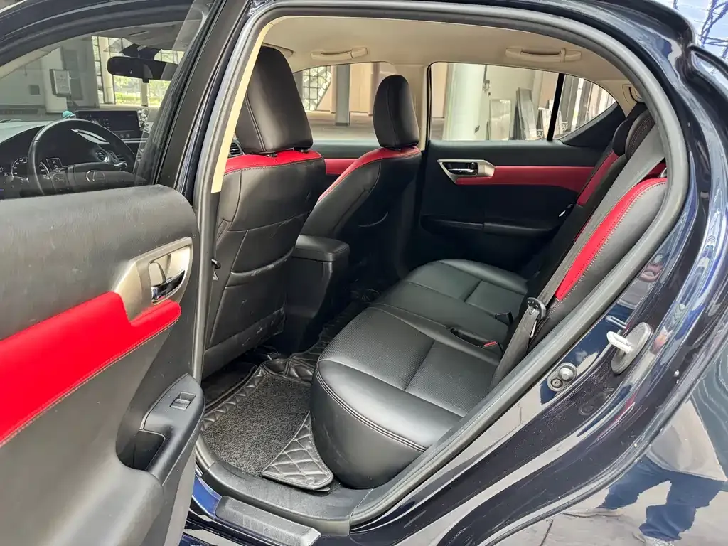 Lexus CT 2021 из CN, фото 7