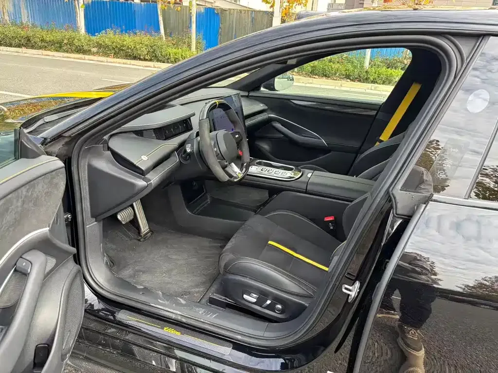 Xiaomi SU7 Ultra 2025 из CN, фото 4