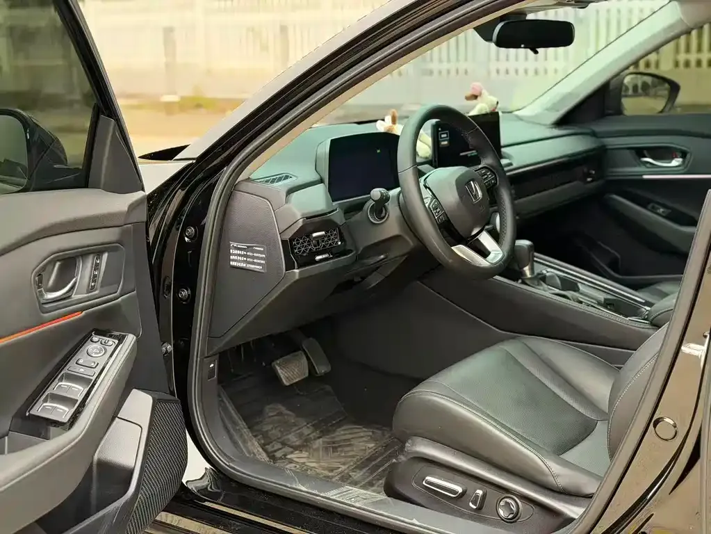 Honda Accord 2024 из CN, фото 4