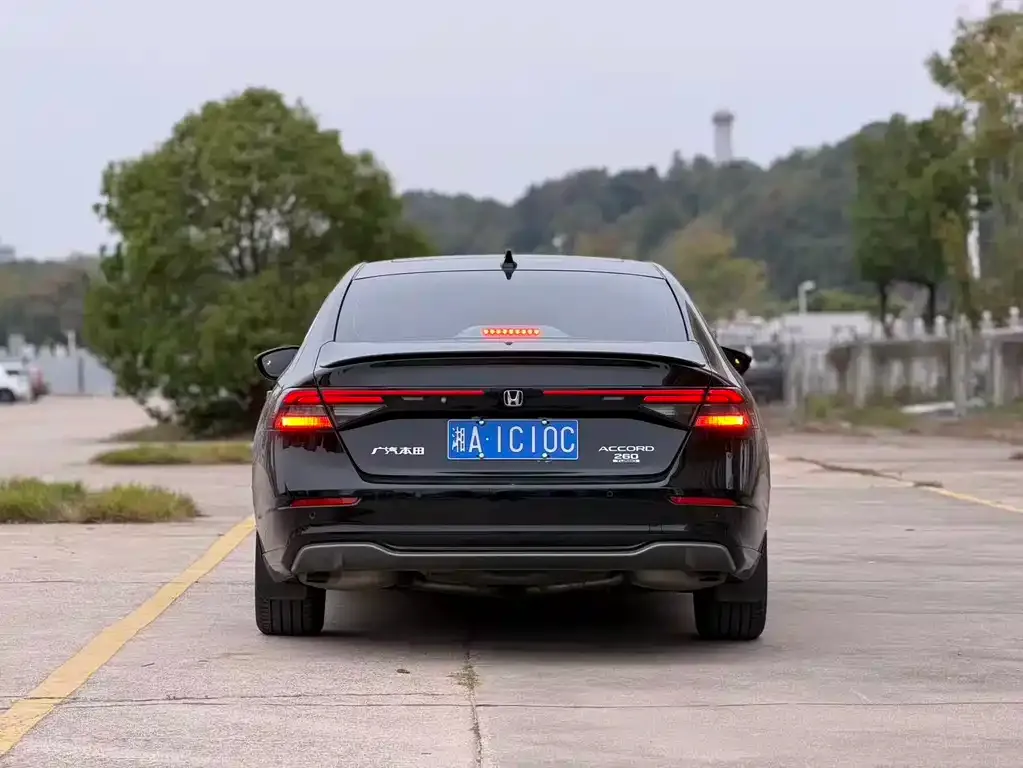 Honda Accord 2024 из CN, фото 8