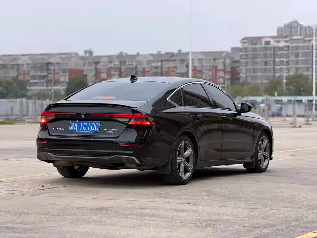 Honda Accord 2024 из CN, фото 9