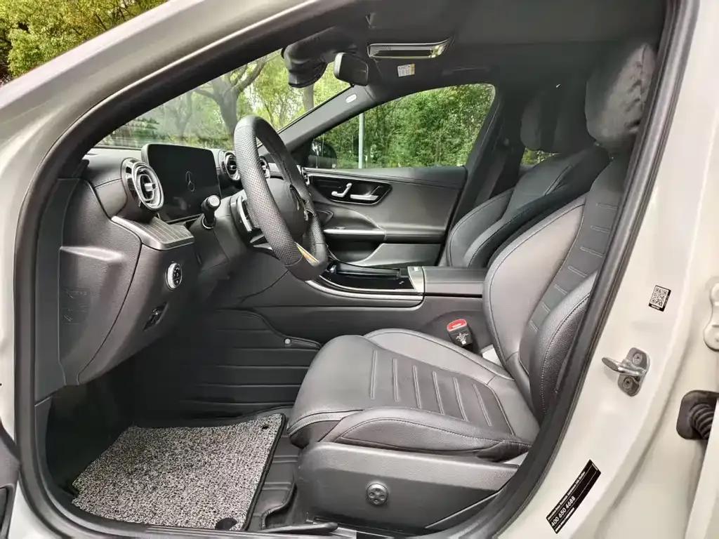 Mercedes-Benz C-Class 2024 из CN, фото 4