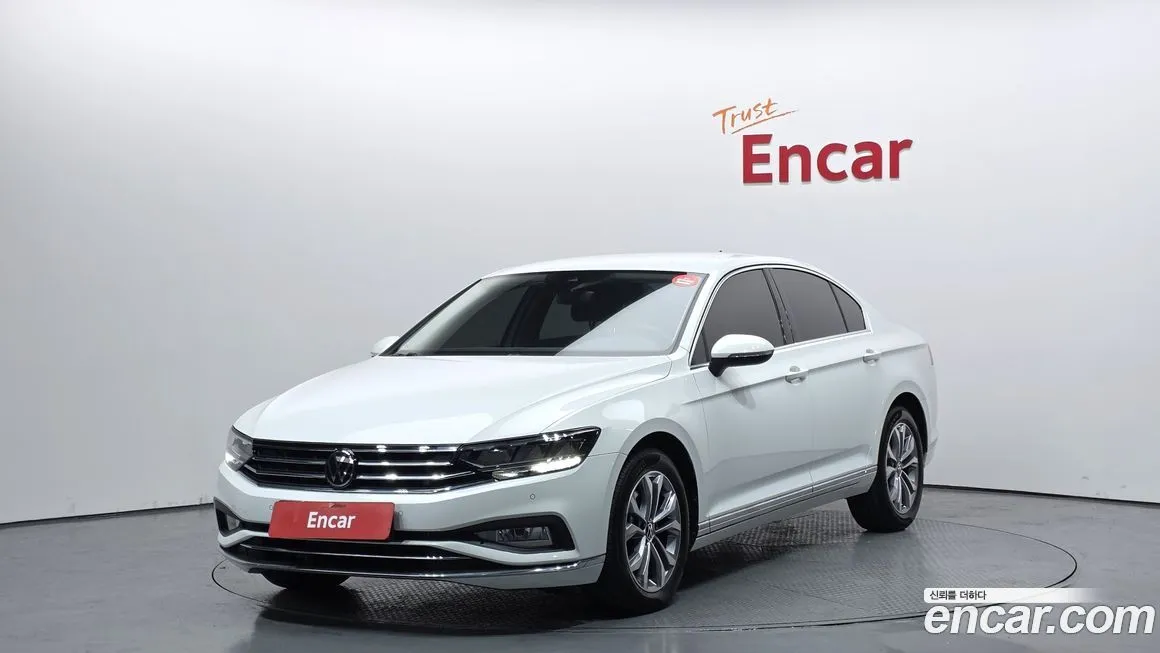 Volkswagen Passat 2022 из KR, фото 1