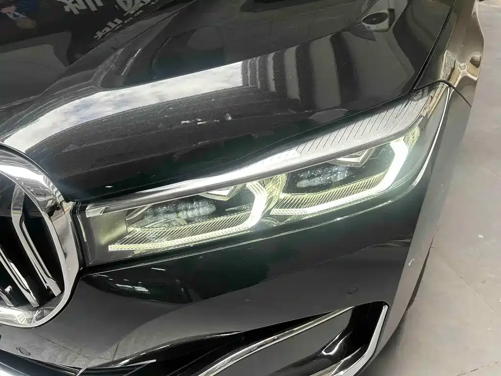 BMW 7 Series 2022 из CN, фото 3