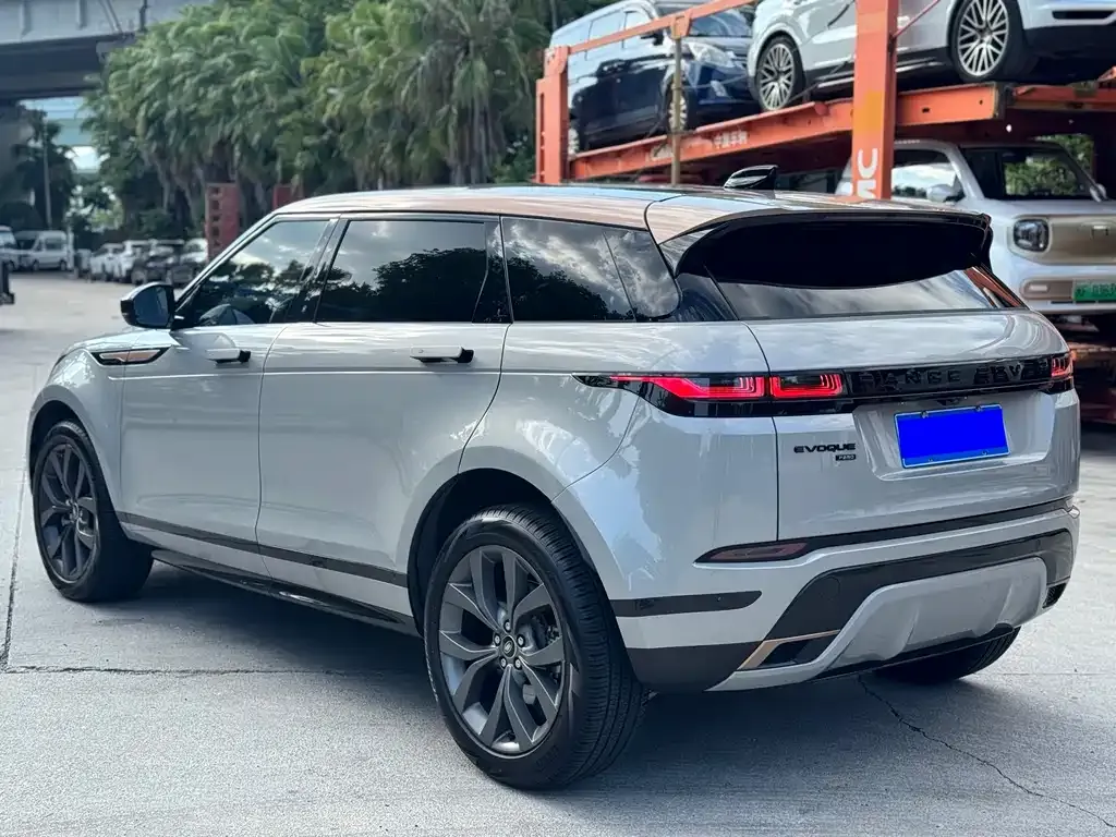 Land Rover Evoque 2023 из CN, фото 9