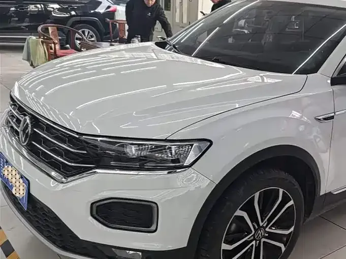 Volkswagen T-Roc 2022 из CN, фото 1