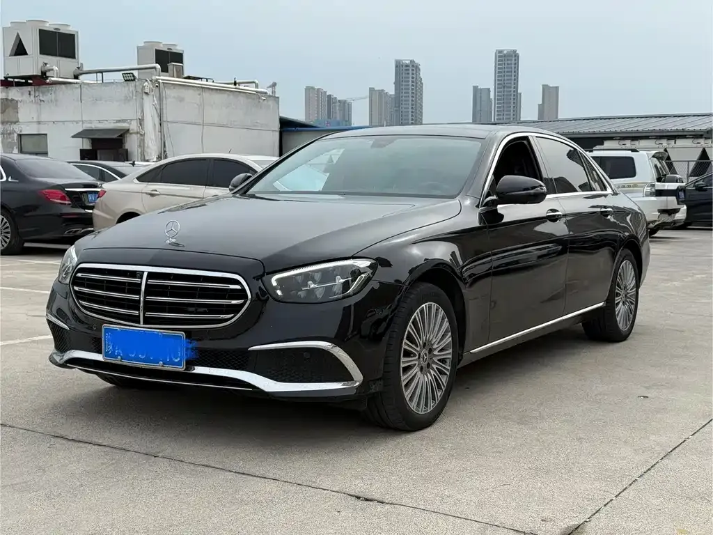 Mercedes-Benz E-Class 2022 из CN, фото 1