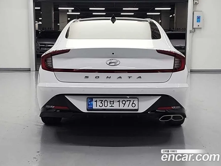 Hyundai Sonata 2023 из KR, фото 3