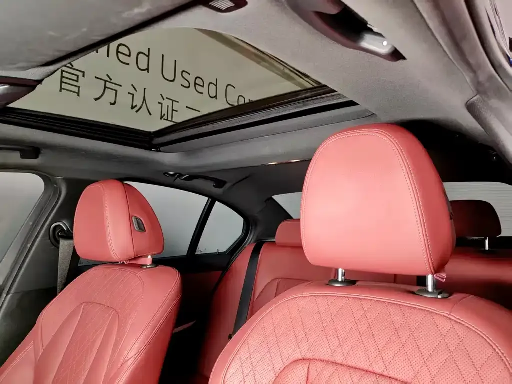 BMW 3 Series 2025 из CN, фото 7