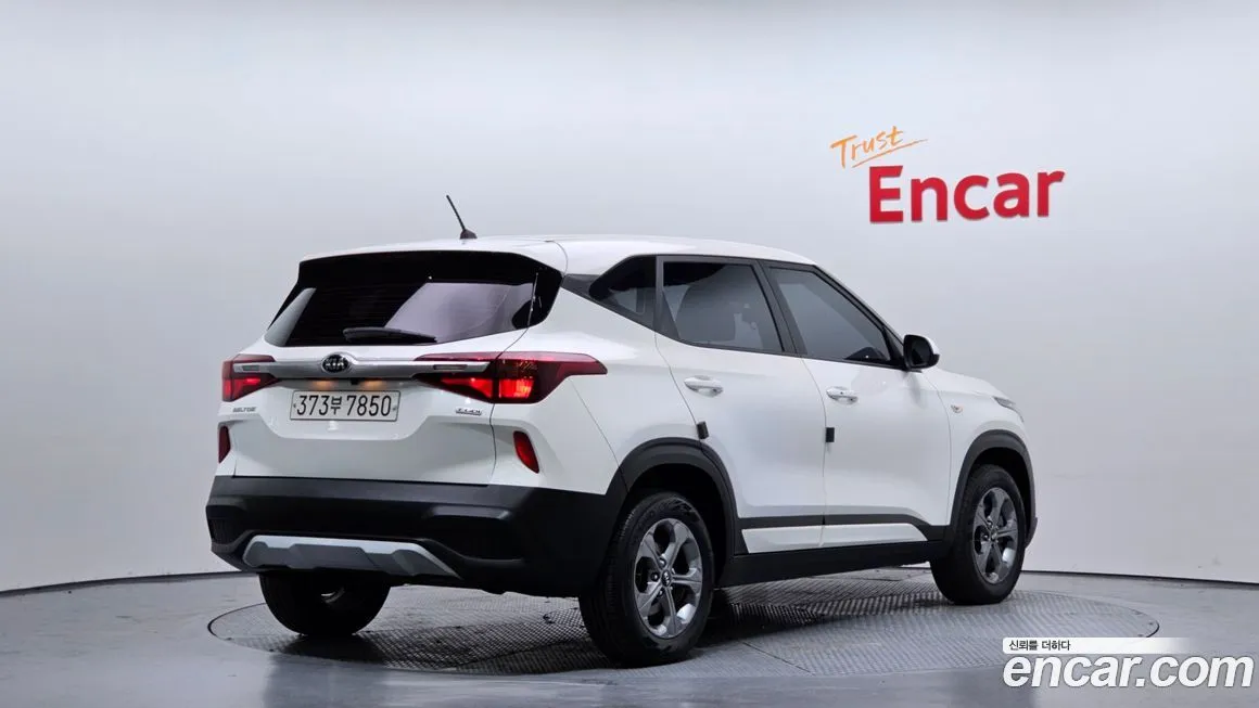 Kia Seltos 2022 из KR, фото 2