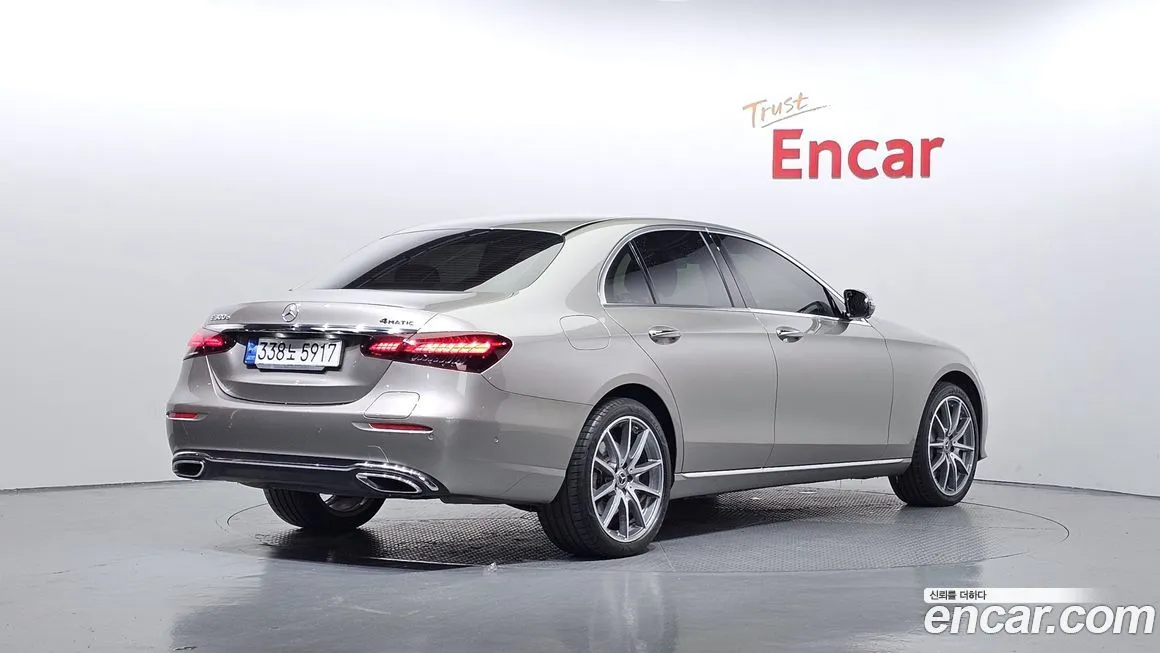 Mercedes-Benz E-Class 2022 из KR, фото 2