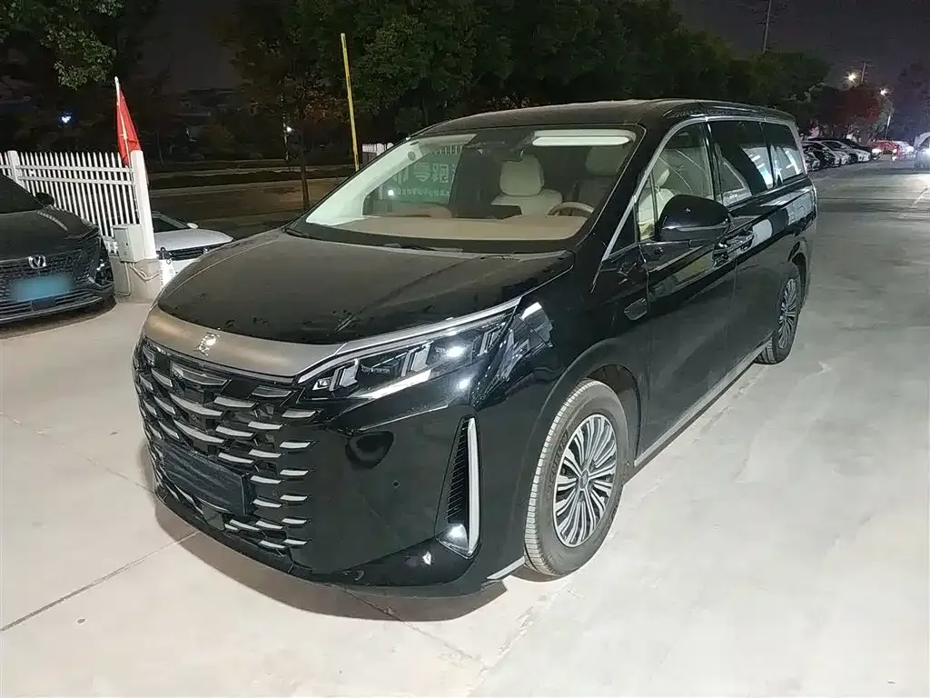 BYD Xia 2025 из CN, фото 2