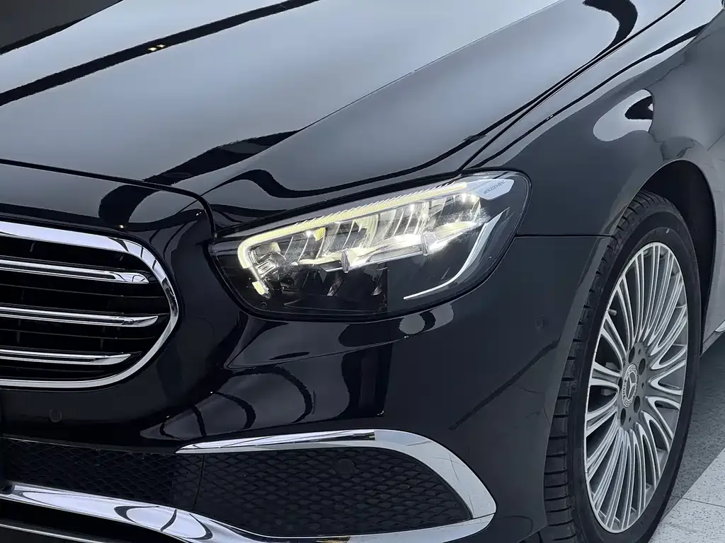 Mercedes-Benz E-Class 2022 из CN, фото 3