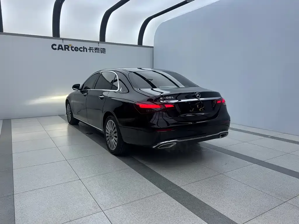 Mercedes-Benz E-Class 2022 из CN, фото 5