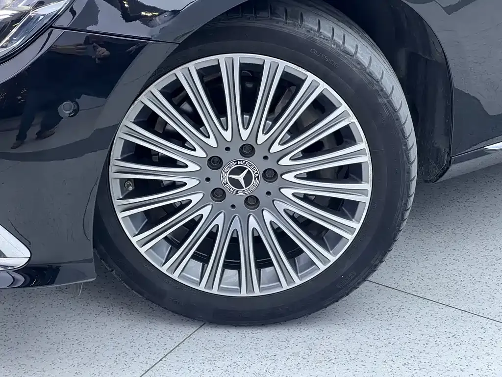 Mercedes-Benz E-Class 2022 из CN, фото 7