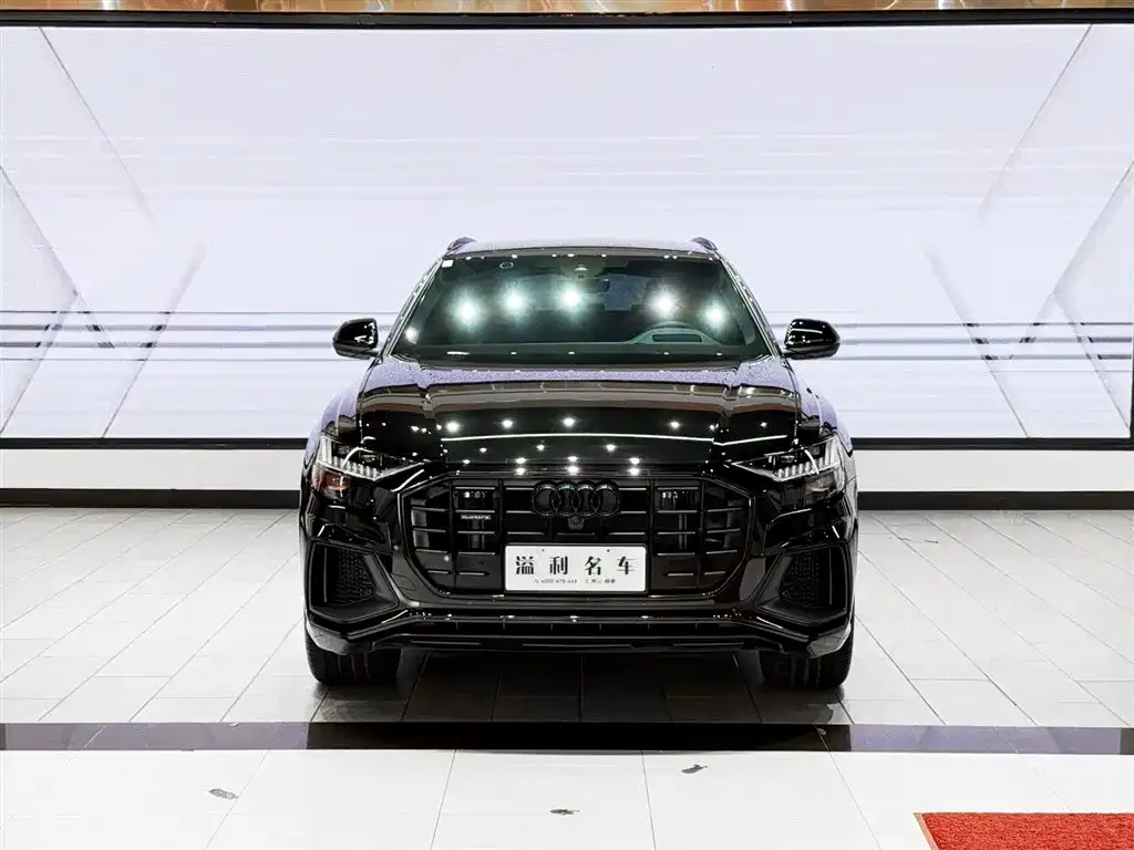 Audi Q8 2023 из CN, фото 5