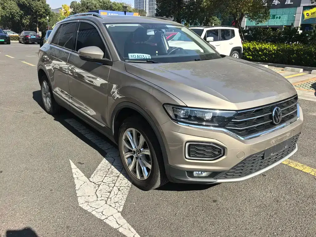 Volkswagen T-Roc 2022 из CN, фото 2
