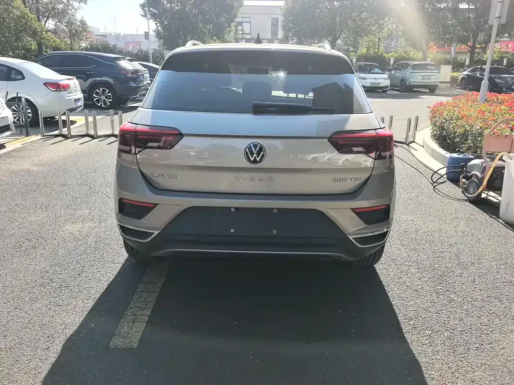 Volkswagen T-Roc 2022 из CN, фото 7