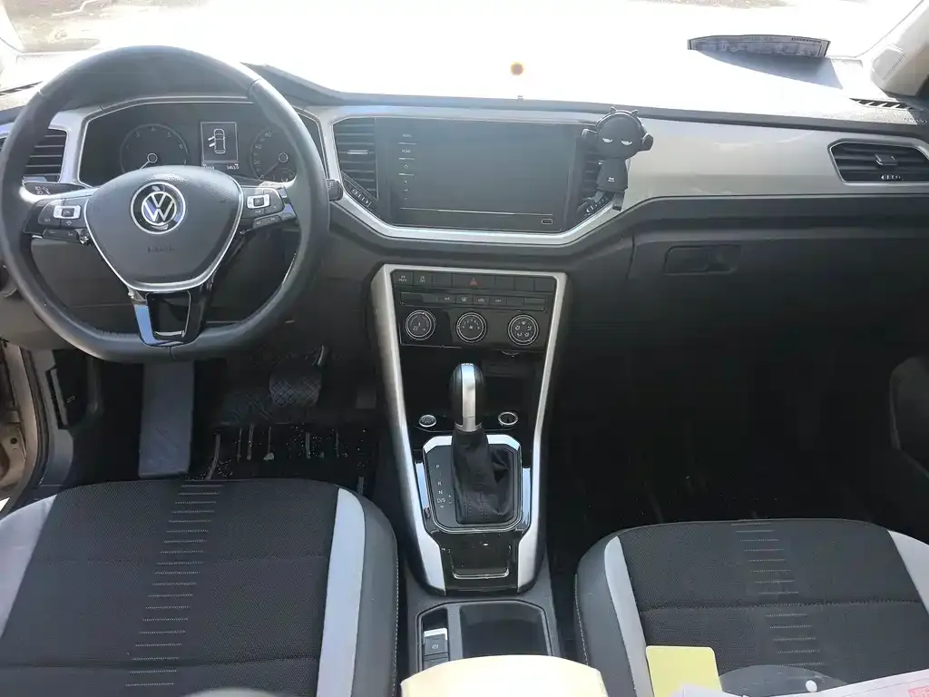 Volkswagen T-Roc 2022 из CN, фото 9