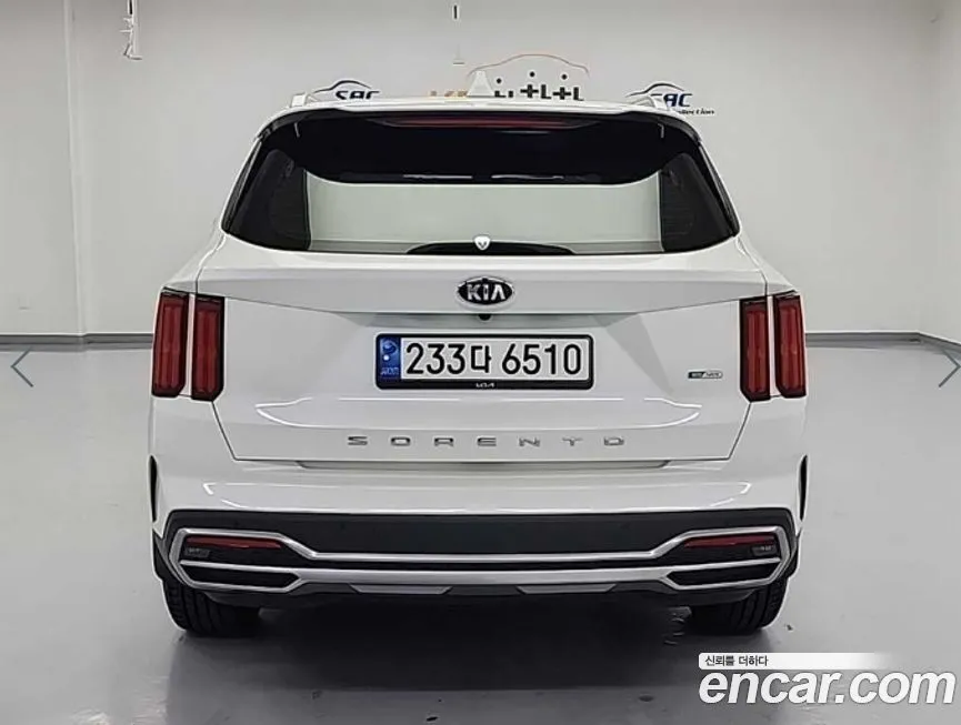 Kia Sorento — фото 3