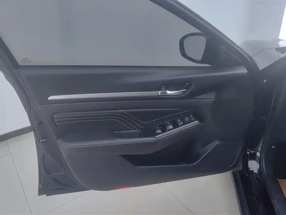 Nissan Teana 2023 из CN, фото 7
