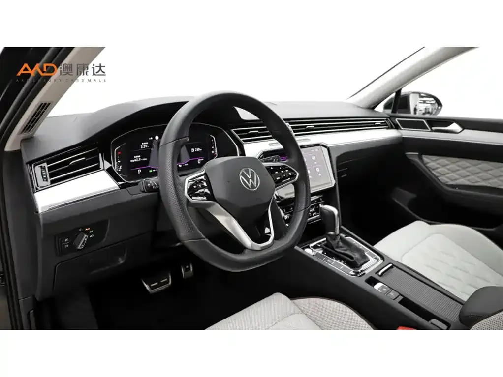 Volkswagen Magotan 2024 из CN, фото 6