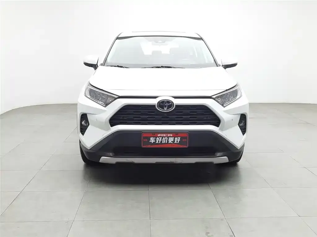 Toyota RAV4 — фото 3