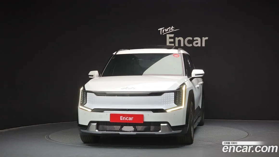 Kia EV9 — фото 3